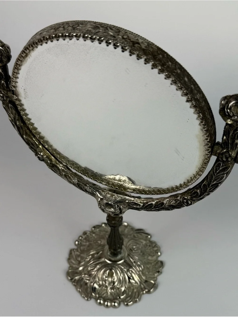 VTG MCM Hollywood Regency Swivel Vanity Mirror Ornate Floral Base
